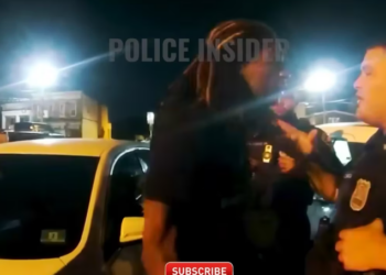 Police Finally Put Tough Guy in His Place_part2