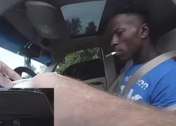 Bodycam Shows Deputy Hanging Onto SUV Before Shooting Driver_part2