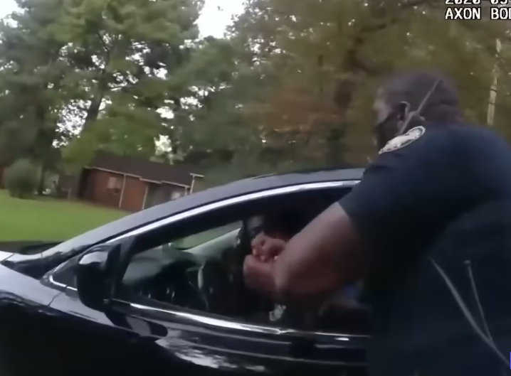 Bodycam Shows Moments Leading Up To Atlanta Officer Shooting Man Gun_part2