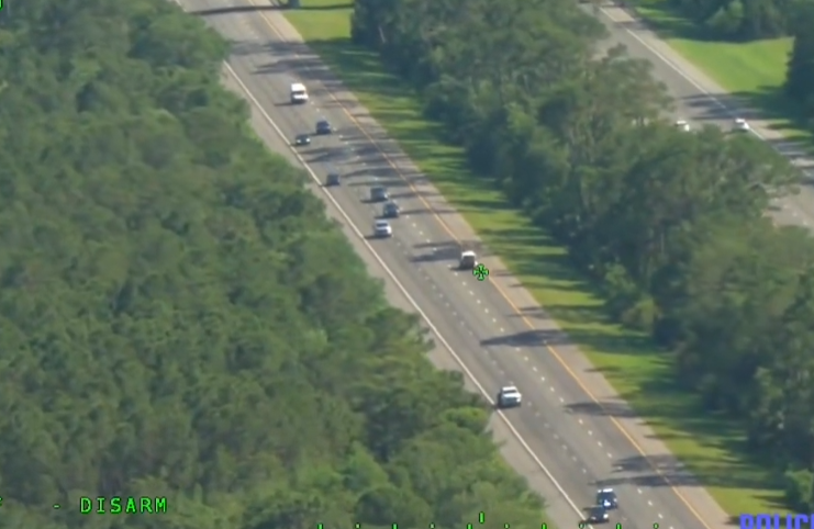 Florida Man Steals Two Police Cars During Chase_part2