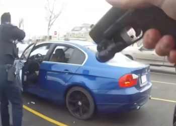 Bodycam Shows Uncooperative Driver Shot in Barrage of Gunfire After Officer Spots Weapon_part2
