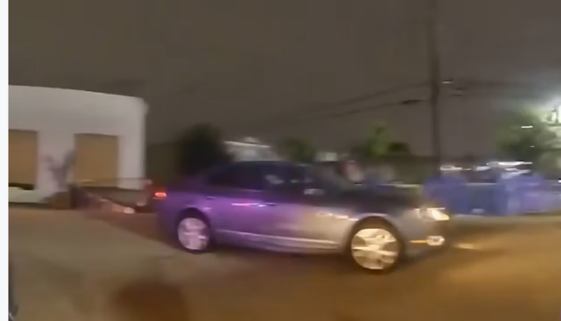 Houston Officer Shot Multiple Times by Suspect After Ambush Style Attack_part2